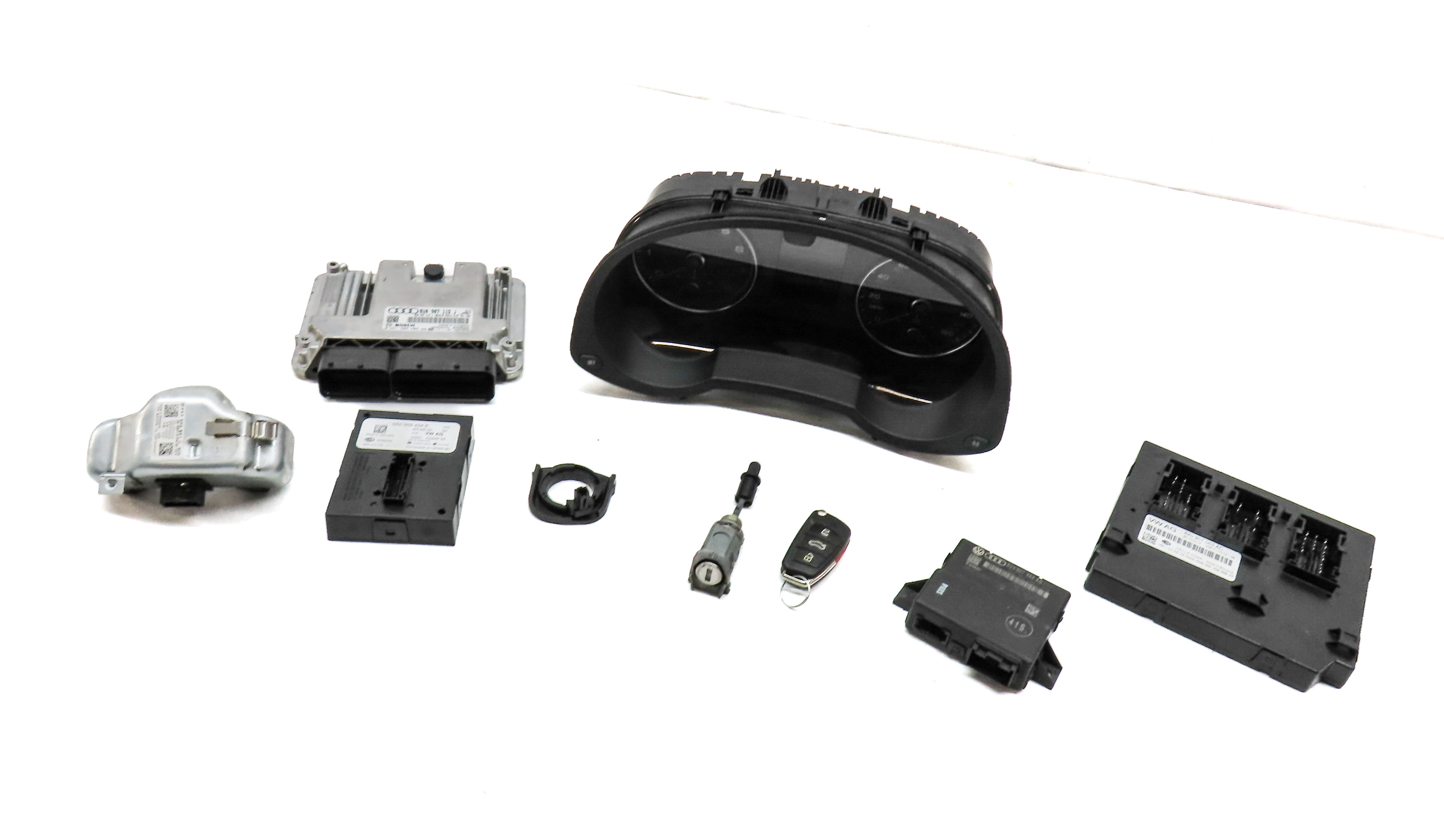 2015 AUDI Q3 (8U) 2.0L CCTA ENGINE ECM BCM IMMOBILIZER BODY MODULE KEY SET — exact item pictured